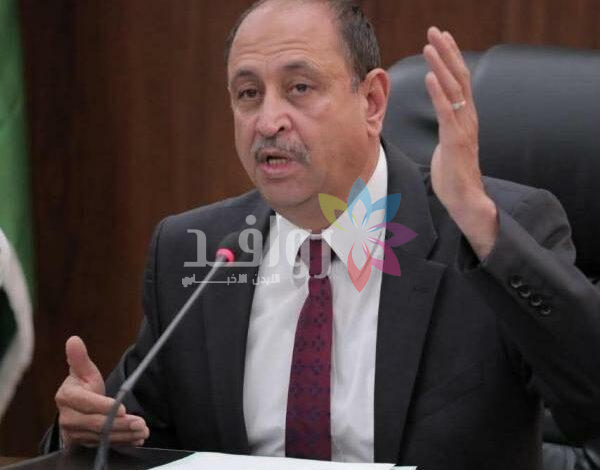 نقيب الأطباء: خاطبنا الحكومة والصحفيين لضبط ظهور الأطباء إعلاميا