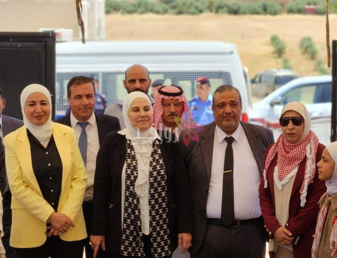 مديرية التربية والتعليم في محافظه مادبا تحتفل بمناسبة الأعياد الوطني