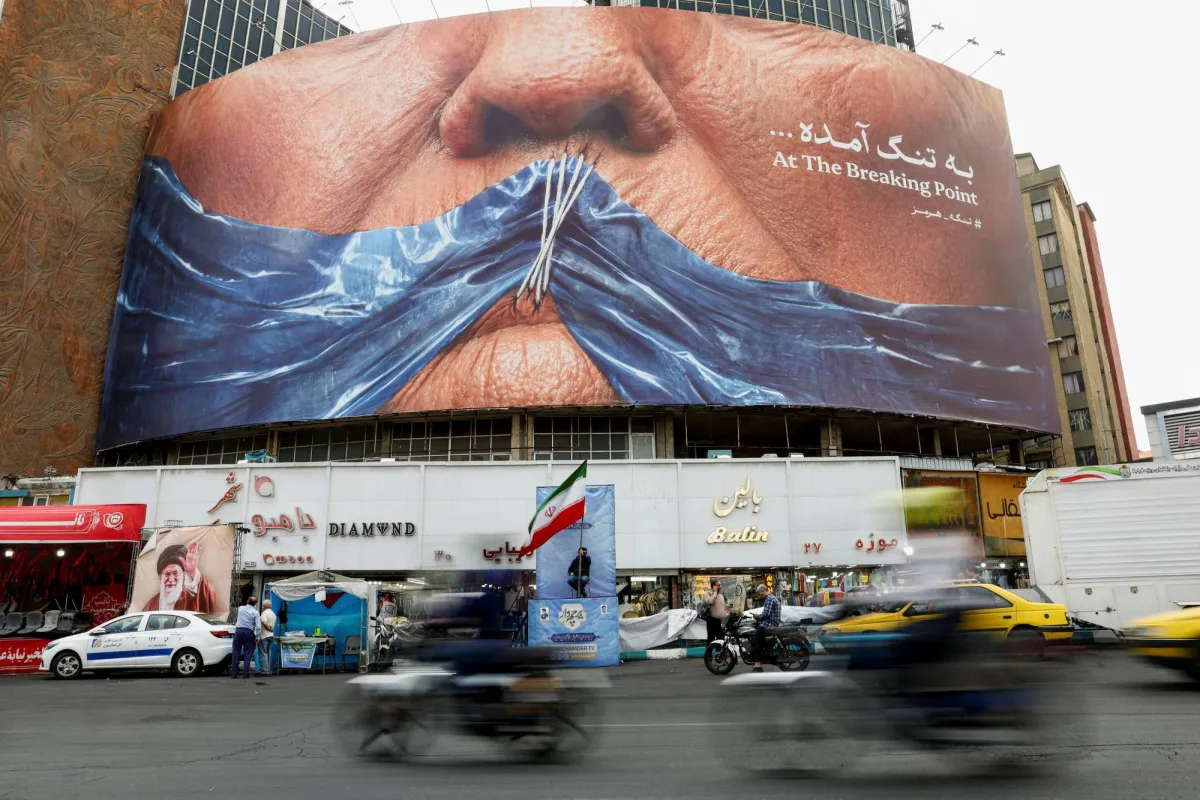 ايران ترد على مقترح امريكي جديد و ترامب يتهم طهران بالمراوغة