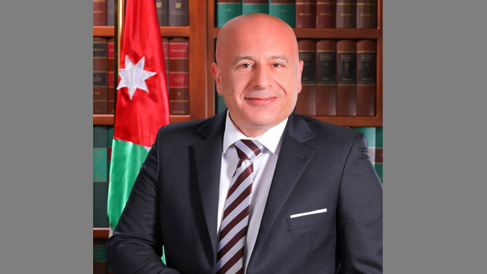 وزير الصحة يعين القرالة قائما باعمال مدير ترخيص المهن الصحية