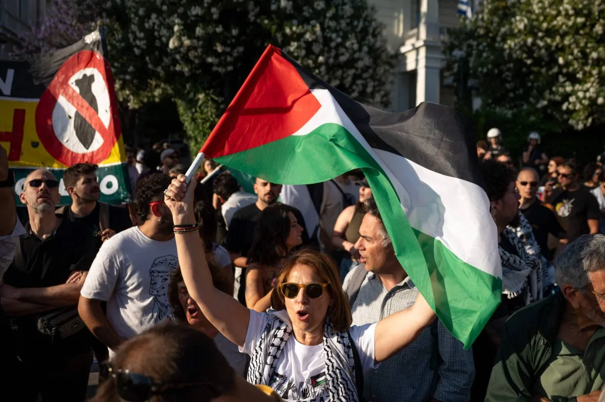 اسرائيل تعتقل مصريين مشاركين في اسطول الصمود المتجه لغزة