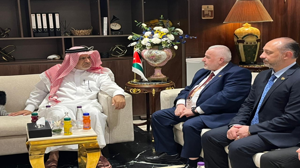 وزير الاوقاف السوري يطلع على التجربة الاردنية في خدمة الحجاج بمكة