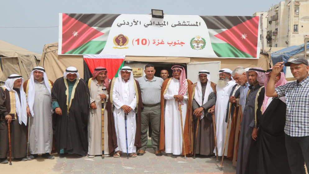 وجهاء خان يونس ورفح يشيدون بجهود المستشفى الميداني الاردني في غزة