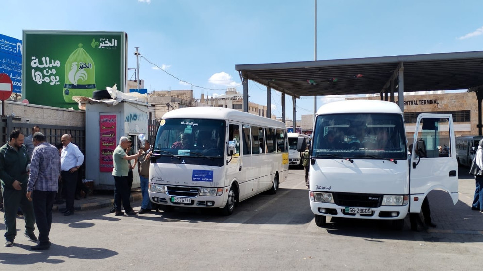 خط جديد يربط اربد بالمدينة الطبية لتسهيل تنقل المواطنين