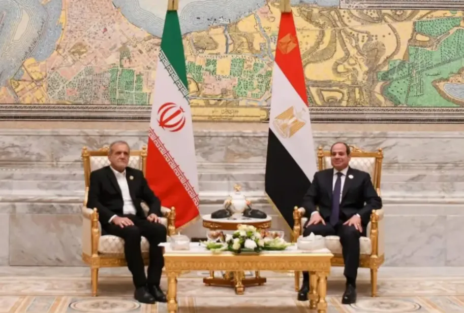 السيسي يدعو ايران لضبط النفس وتغليب الدبلوماسية لتسوية الازمات
