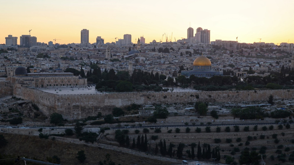 140 الف مصل يؤدون صلاة عيد الاضحى في المسجد الاقصى رغم التضييقات
