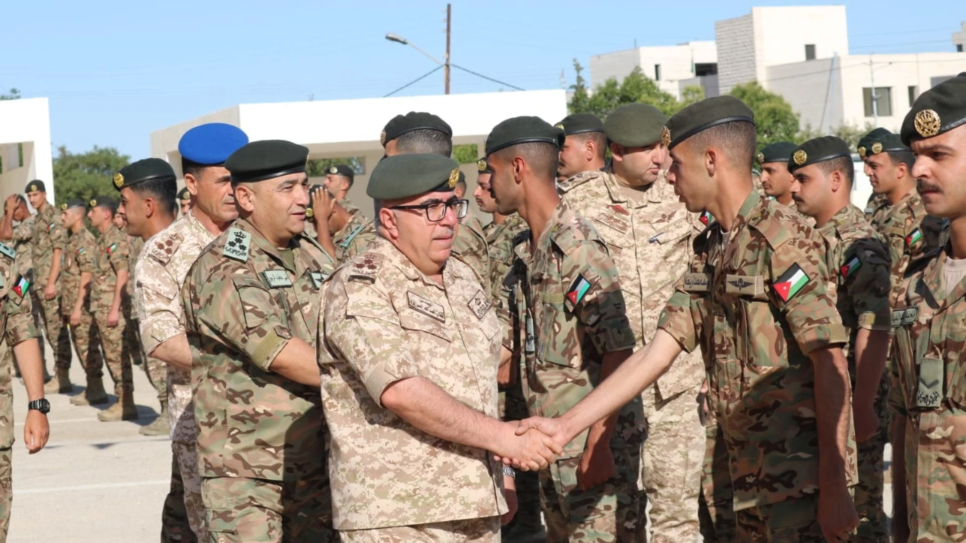 القوات المسلحة الاردنية تحتفل بعيد الاضحى المبارك