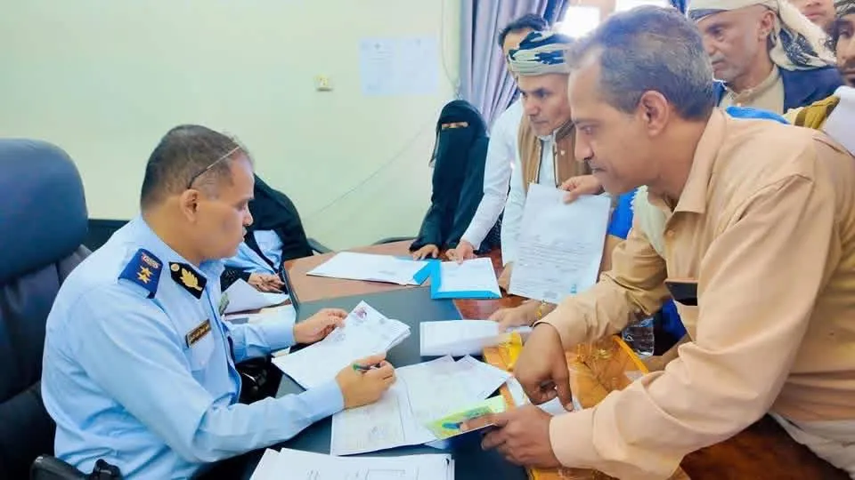انفراجة ازمة جوازات السفر في اليمن ومعاملة صفر في عدن