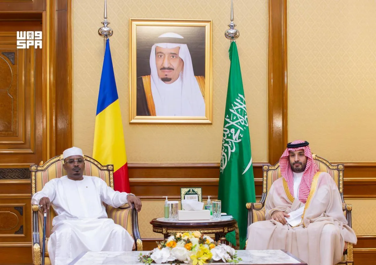 ولي العهد السعودي والرئيس التشادي يناقشان تعزيز العلاقات الثنائية