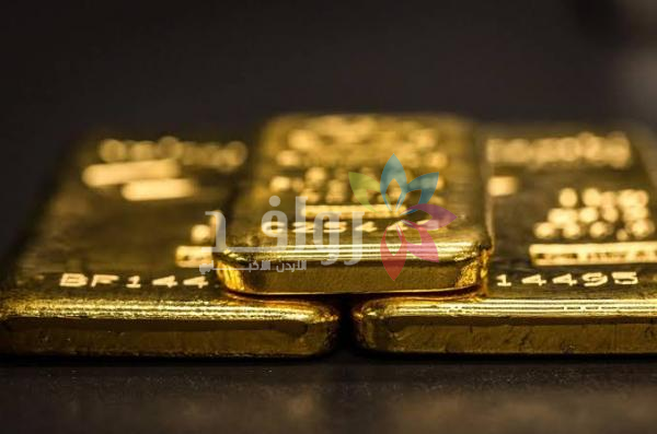 الذهب يهبط مع صعود النفط بفعل التوتر الأميركي الإيراني