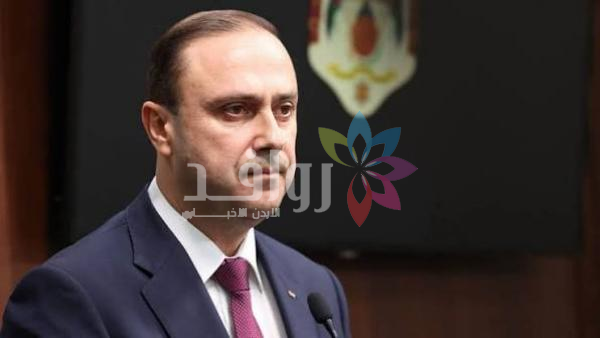 المومني: لا مخالفة قانونية في عطاءات البكار