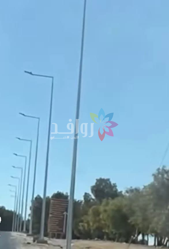 أعمدة بلا نور .. طريق لب مليح الراشدية ينتظر كبسة زر منذ عام .