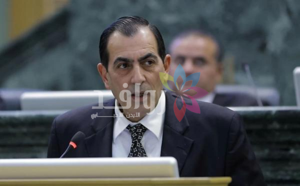 القباعي: مسجون بتهمة نجار او مواسرجي!