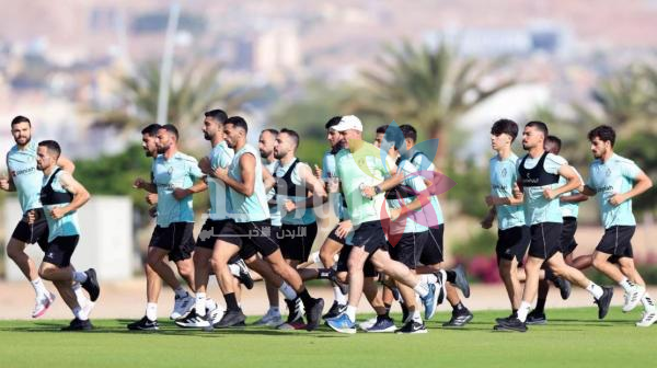 فريق الوحدات يبدأ معسكره التدريبي في العقبة