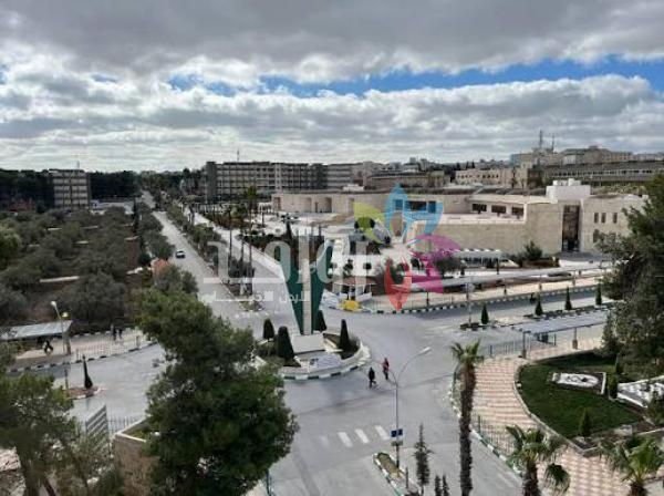 توجه نيابي لبحث تفاوت أسعار الساعات في الجامعات الأردنية