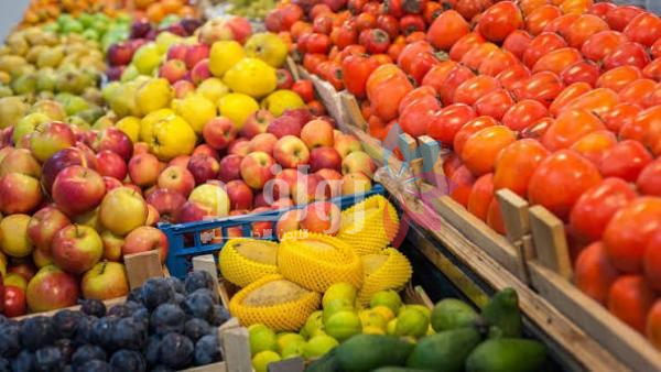 أسعار الخضار والفواكه في السوق المركزي السبت