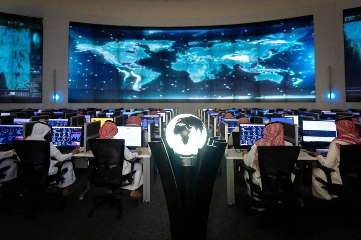 مركز اعتدال يواصل حربه الرقمية ضد التطرف بإغلاق الاف القنوات