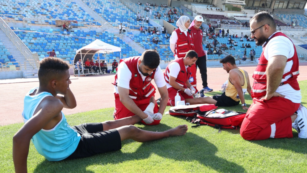 الهلال الاحمر الاردني يعزز سلامة المشاركين في بطولة العاب القوى