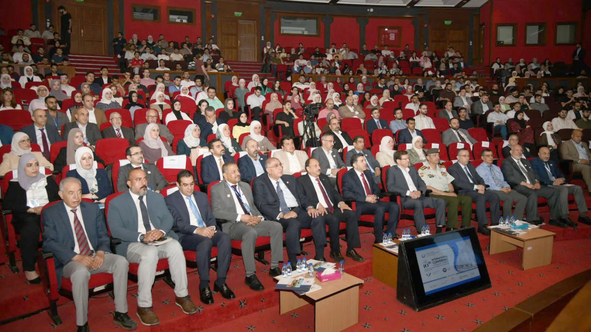 جامعة العلوم والتكنولوجيا تطلق مؤتمرها الطبي العاشر لتعزيز الابتكار والذكاء الاصطناعي