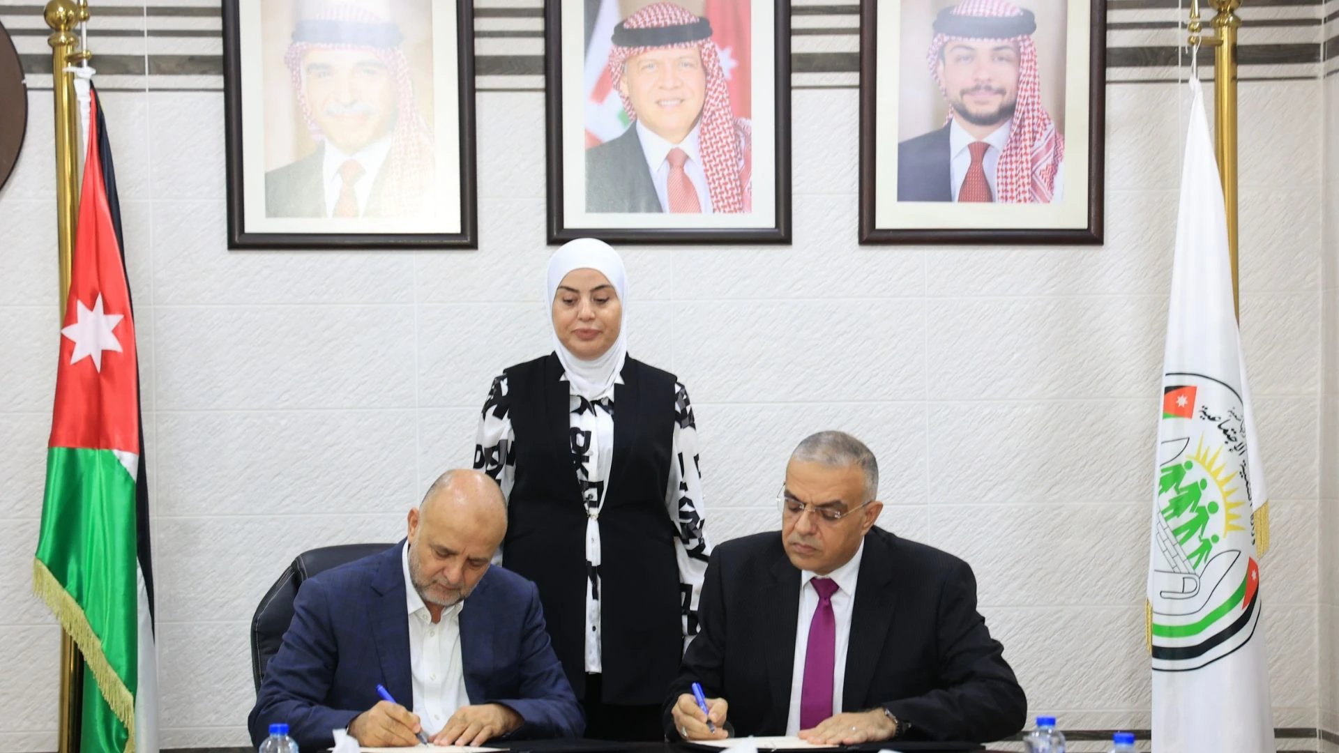 شراكة استراتيجية بين التنمية الاجتماعية ونادي خريجي الكلية العلمية الاسلامية لدعم العمل التطوعي
