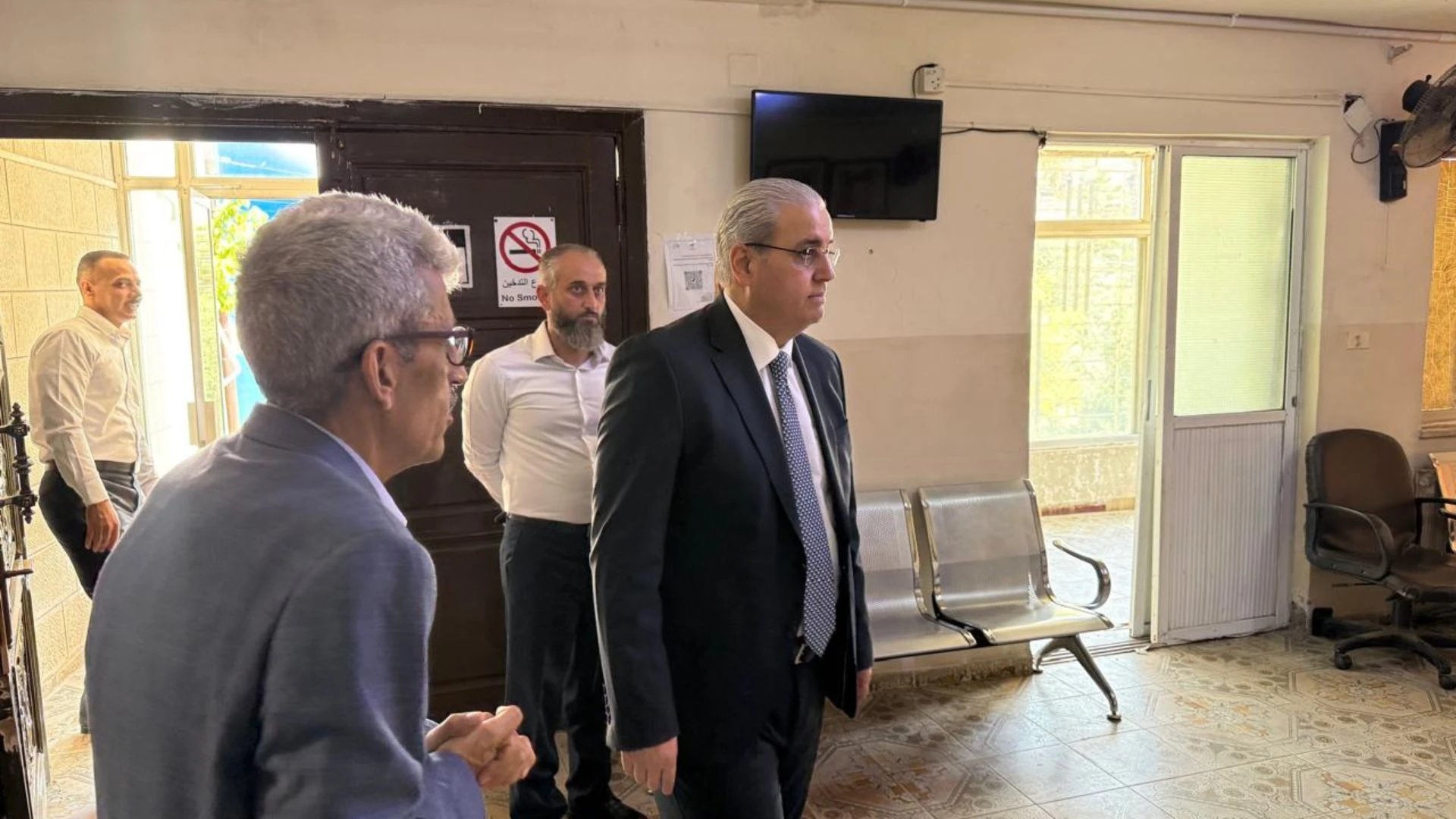وزير الصحة يوجه بنقل عيادات عمان النفسية الى مقر جديد لضمان جودة الرعاية