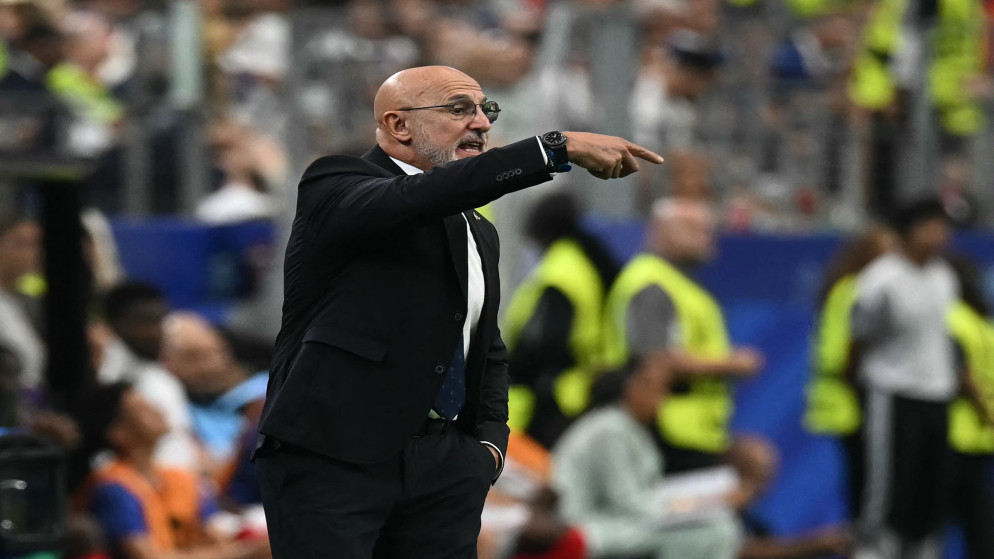 دي لا فوينتي يتغنى بمنتخب اسبانيا بعد الوصول لنهائي كاس العالم