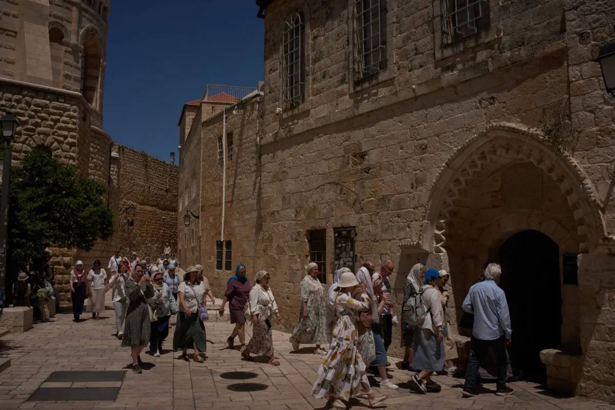 تبرئة مستوطن اعتدى على راهبة في القدس بدعوى الاضطراب النفسي