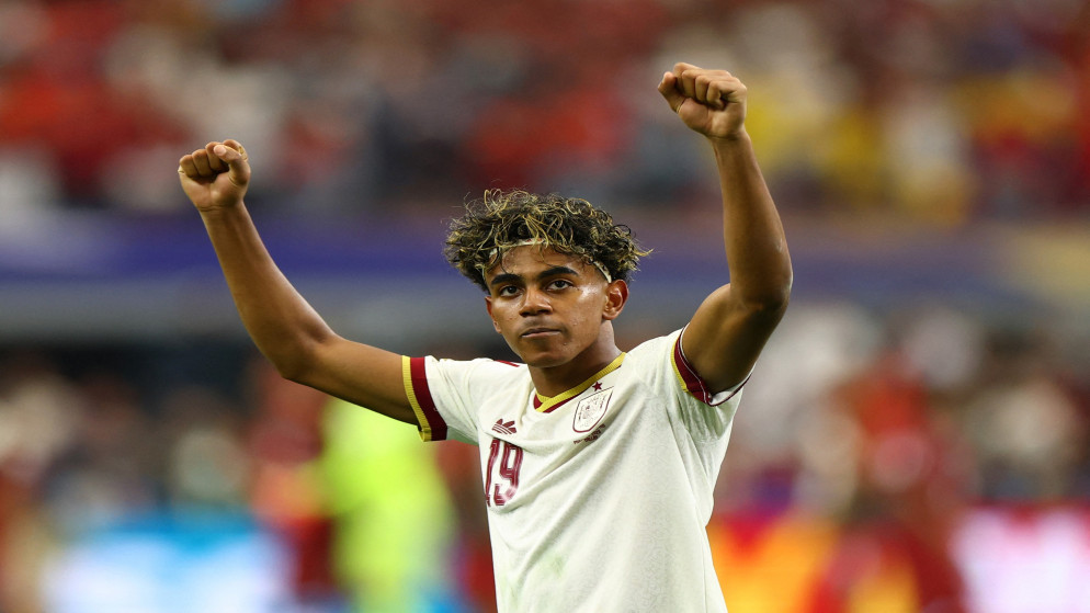 دي لا فوينتي يترقب انفجار موهبة لامين جمال في مونديال 2026