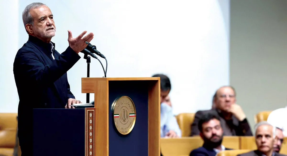 طهران تضع شروطا جديدة لفتح مضيق هرمز وتدعو لاحياء تفاهم اسلام اباد