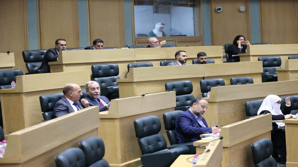 صلاحيات جديدة للمجالس البلدية في اختيار مدير البلدية ضمن قانون الادارة المحلية