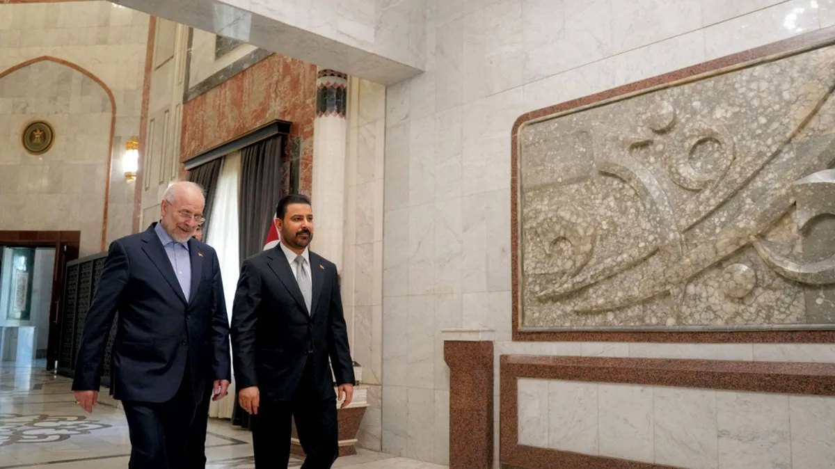الحكومة العراقية تحسم الجدل بشان استقالة الزيدي ومصير حصر السلاح
