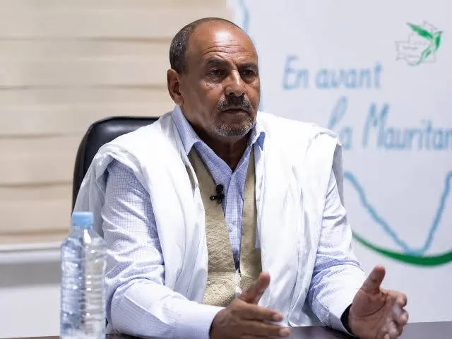 توقيف اللواء المتقاعد لبات ولد معيوف في موريتانيا على خلفية دعوات سياسية