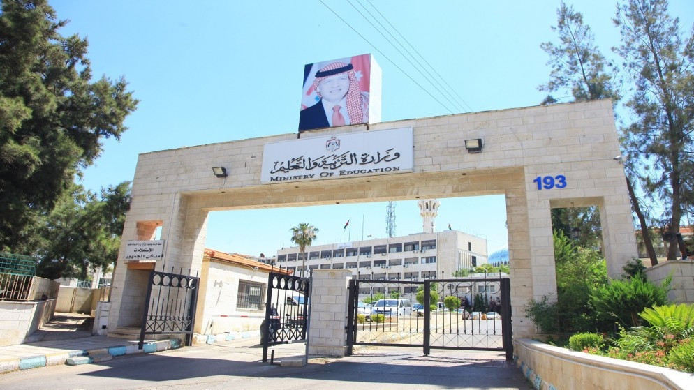 رئيس الوزراء يعلن انجاز 86 مدرسة جديدة في الاردن ضمن خطة تطوير التعليم