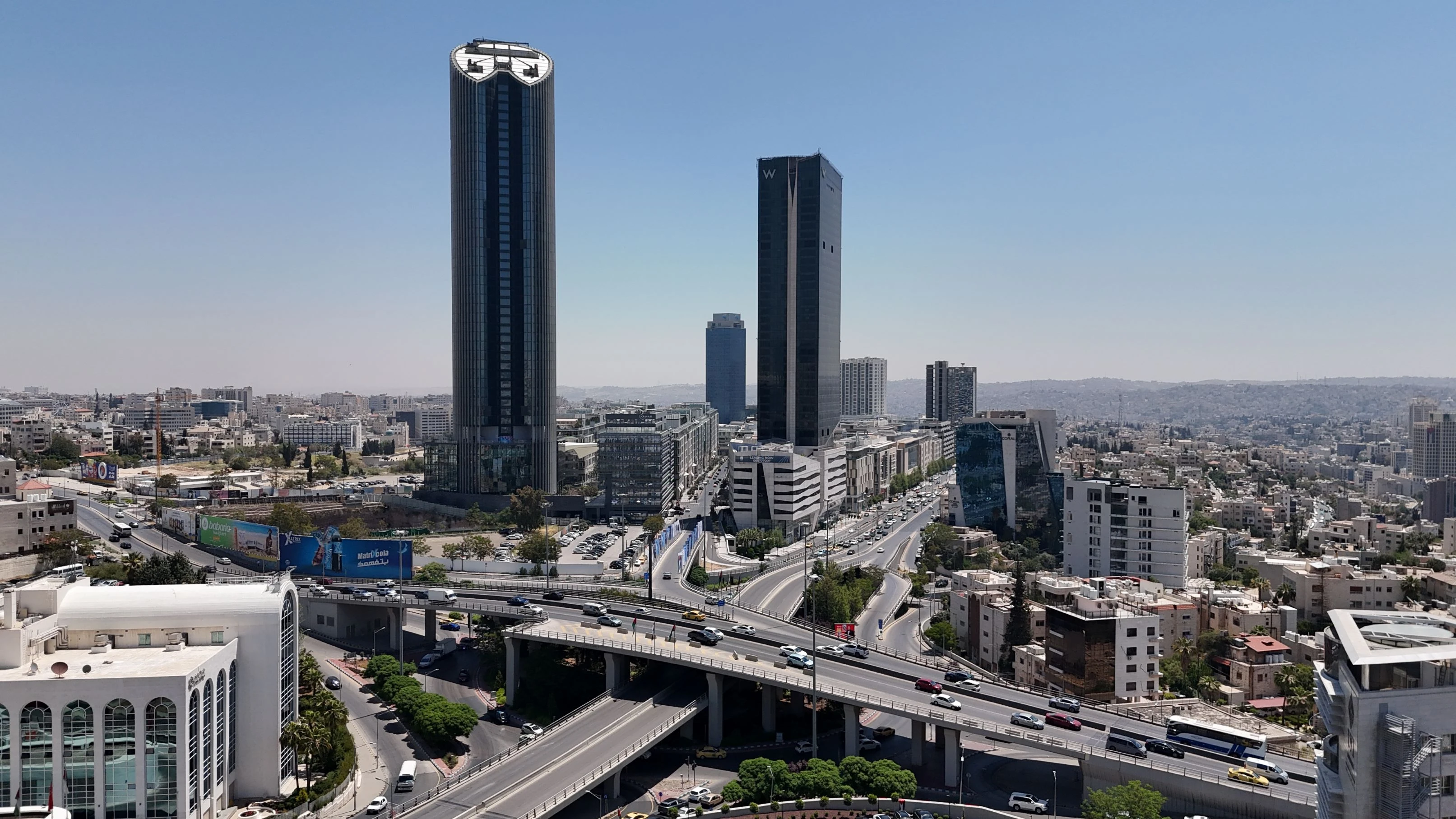 استراتيجية حكومية فعالة لخفض كلفة الدين العام وتعزيز الانفاق التنموي