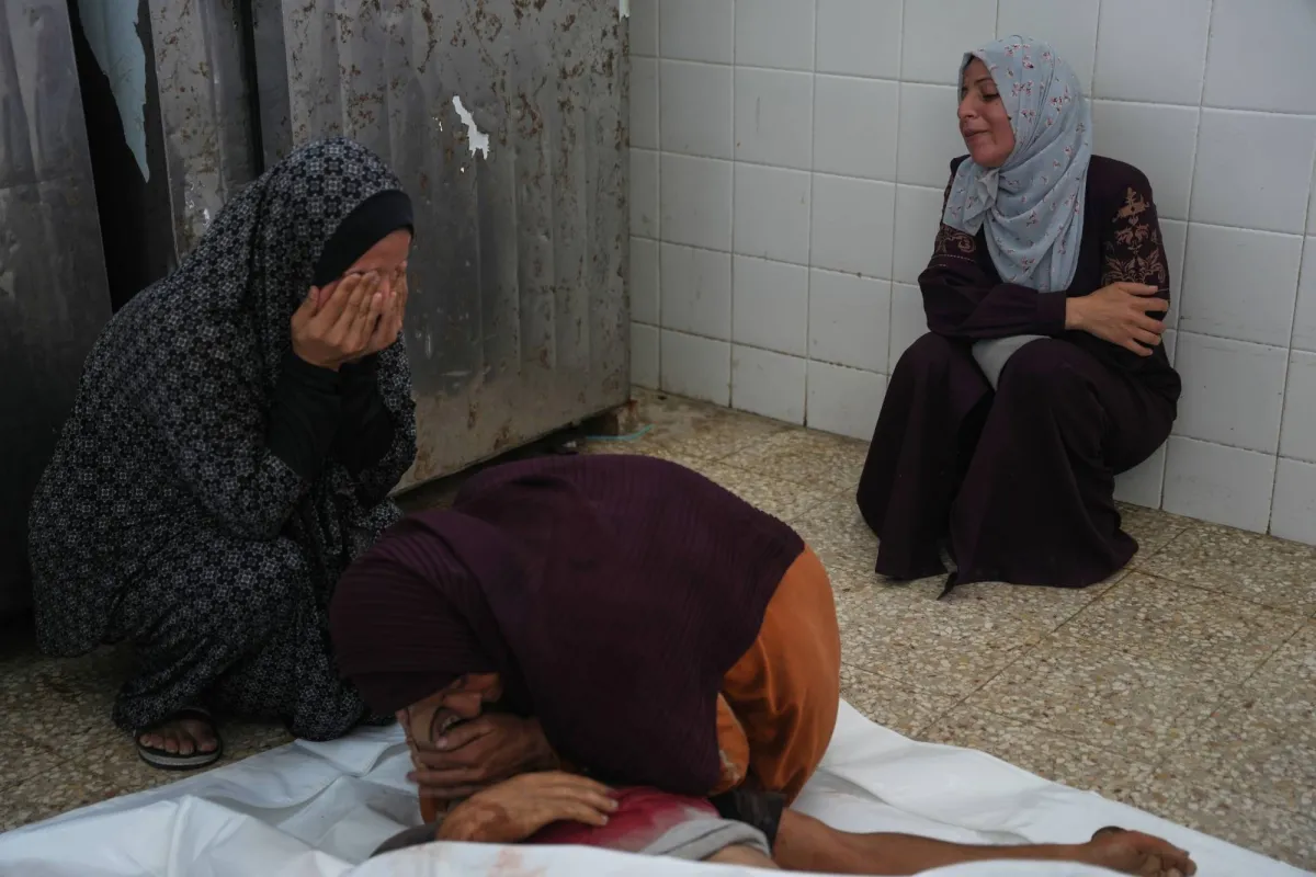 سقوط ضحايا في غارة اسرائيلية جديدة وسط قطاع غزة