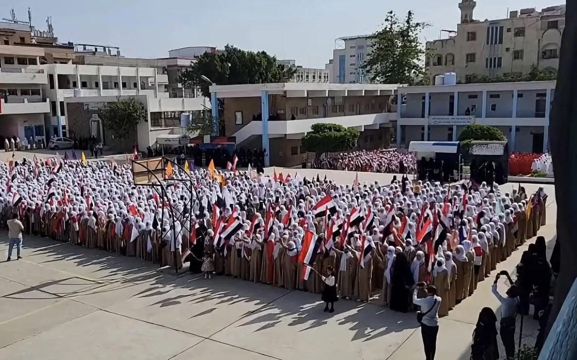 ازمة المعيشة في اليمن تحرم ملايين الاطفال من مقاعد الدراسة