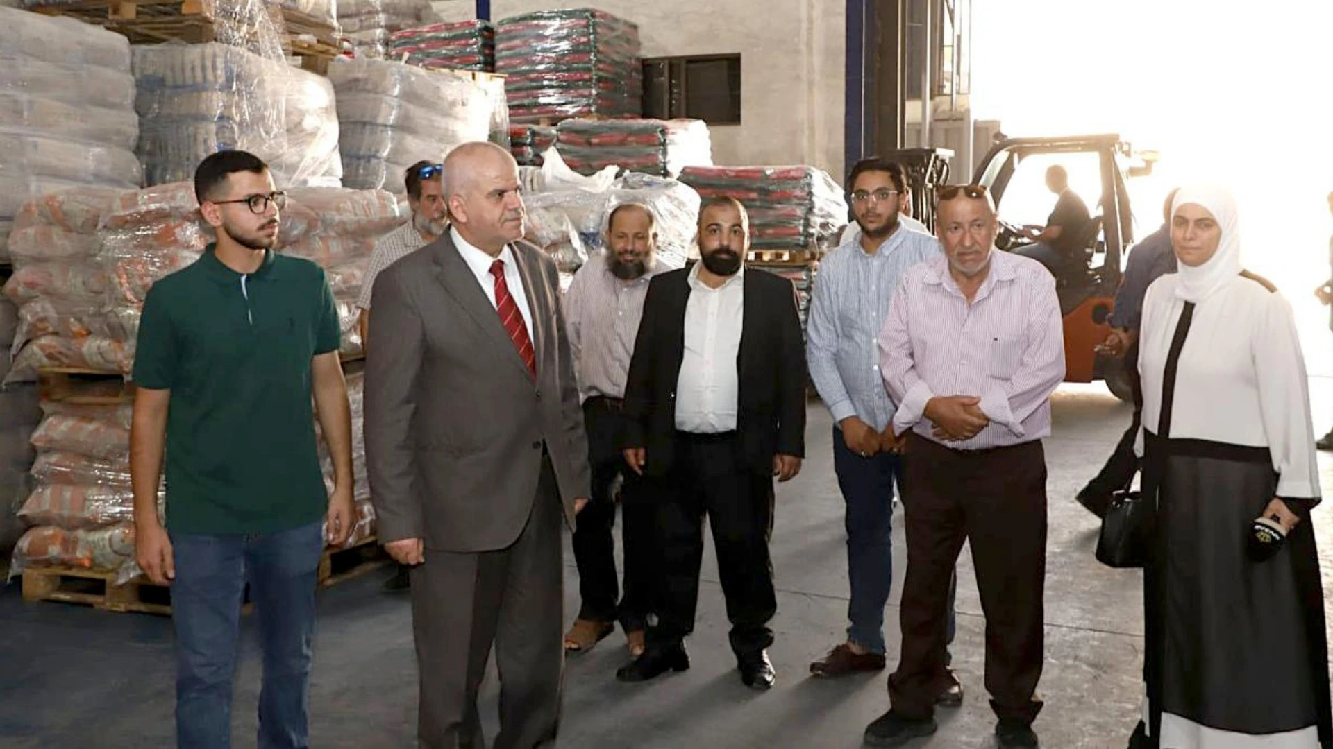 مبادرة خيرية توزع 5 آلاف طرد تمويني للاسر المتعففة بمناسبة المولد النبوي