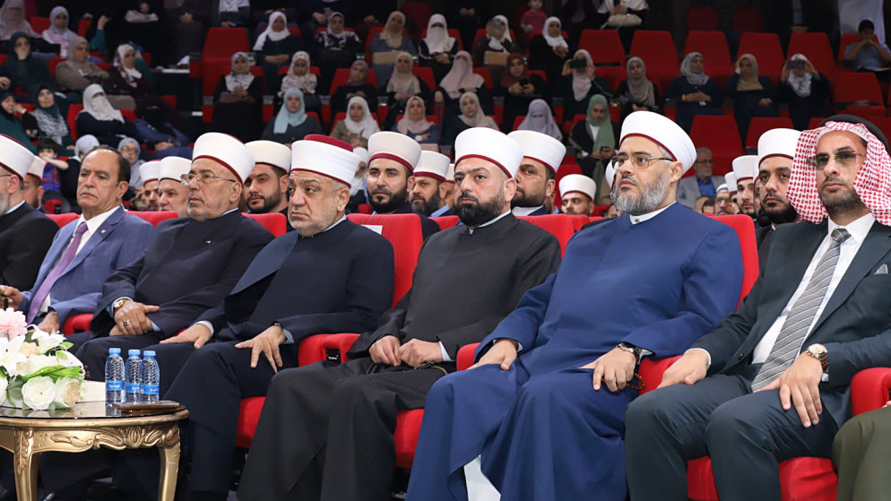 وزير الاوقاف يؤكد اهمية استلهام قيم المولد النبوي في بناء المجتمع