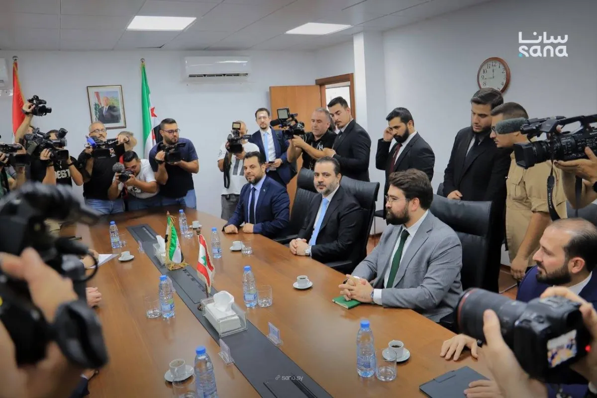 دمشق تلاحق فلول النظام في لبنان عبر قوائم امنية رسمية