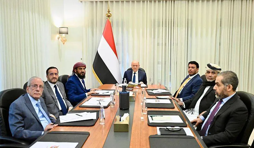 استراتيجية يمنية جديدة لتجفيف منابع تمويل الحوثيين وتعزيز السيادة الوطنية