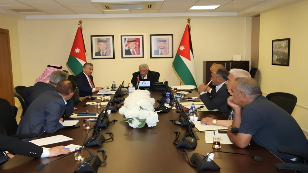 وزير النقل يؤكد دعم قطاع الشاحنات وتحديثه لتعزيز الاقتصاد الوطني
