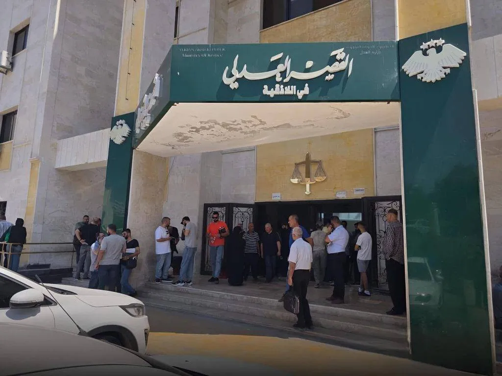 جريمة ثار مروعة تهز القصر العدلي في اللاذقية