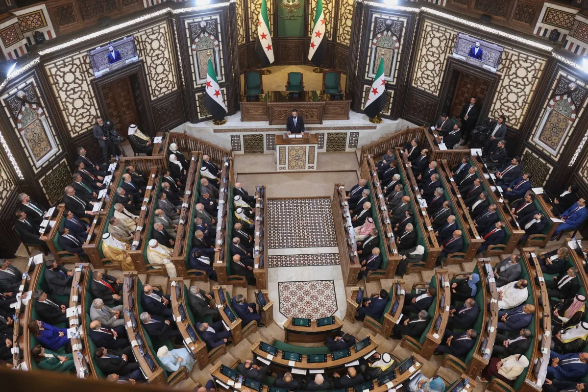 مجلس الشعب السوري يطلق ثورة تشريعية لانهاء فوضى المؤسسات