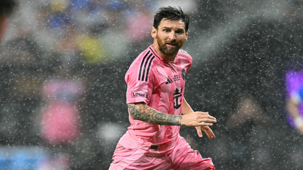 ليونيل ميسي يواصل التألق ويقود انتر ميامي لمنصة التتويج بكاس الابطال