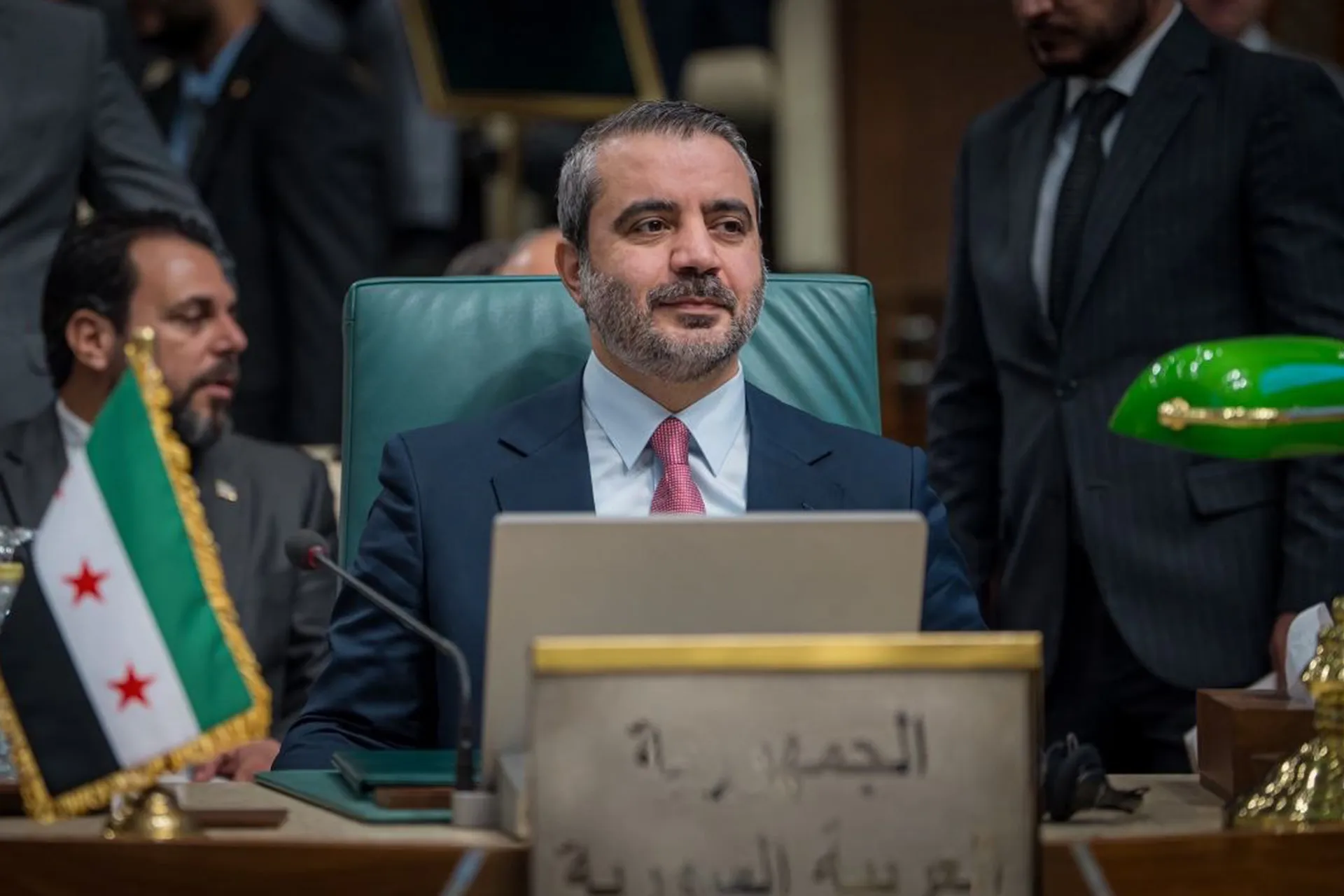 دمشق وواشنطن تكثفان الجهود لرفع العقوبات وانعاش الاقتصاد السوري