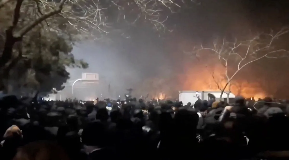تقرير حقوقي يكشف مقتل اكثر من 4200 شخص خلال قمع احتجاجات ايران