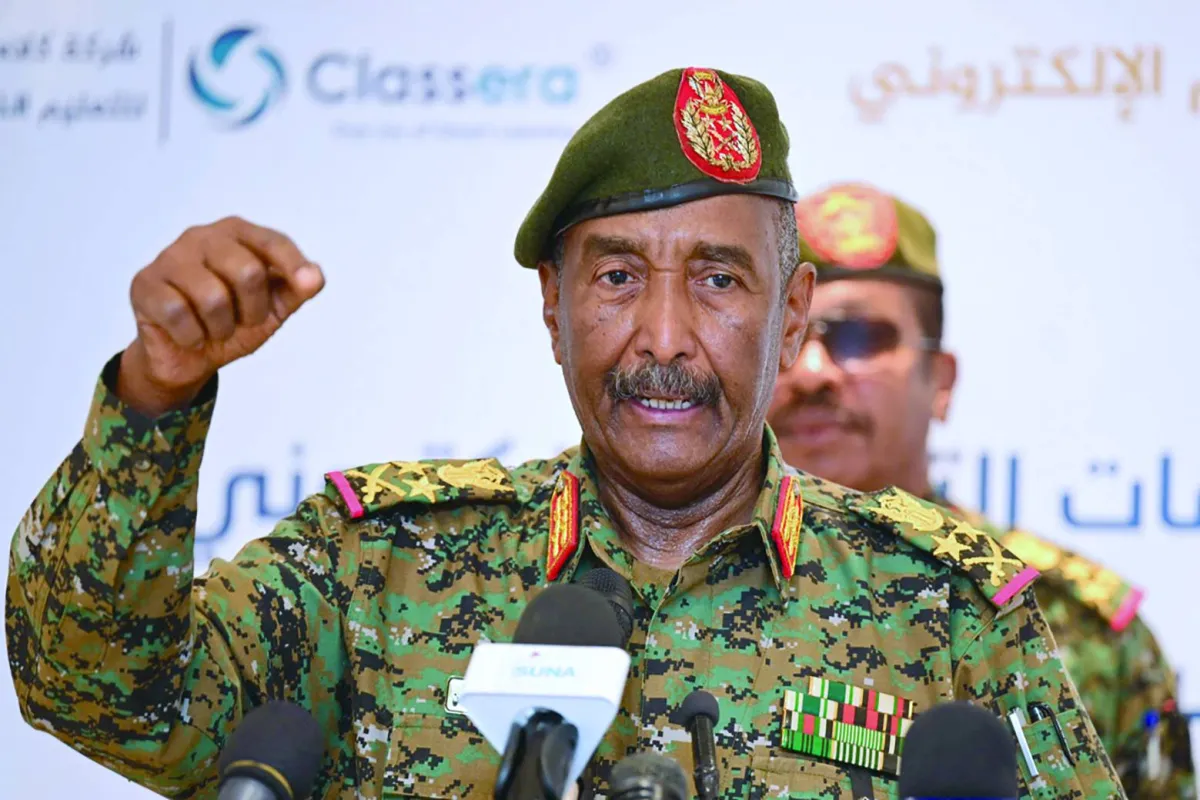 انهيار قياسي للجنيه السوداني وتوقف حركة الاسواق وسط ازمة سيولة خانقة