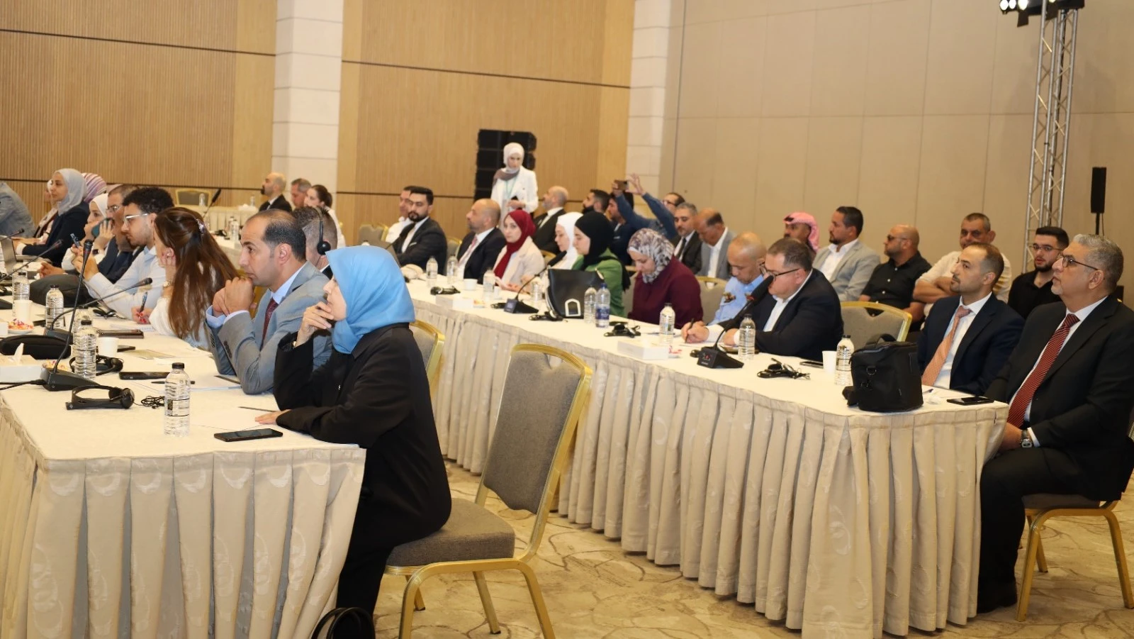 استراتيجية اردنية لتعزيز دور القطاع الخاص في تطوير منظومة النقل العام