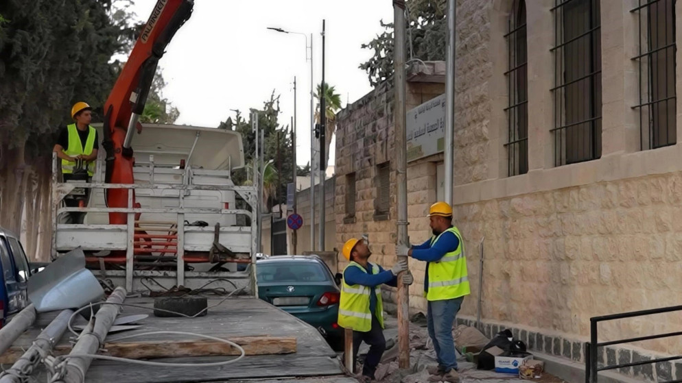 تطوير وسط مدينة اربد عبر تحويل الشبكات الكهربائية الهوائية الى كوابل ارضية