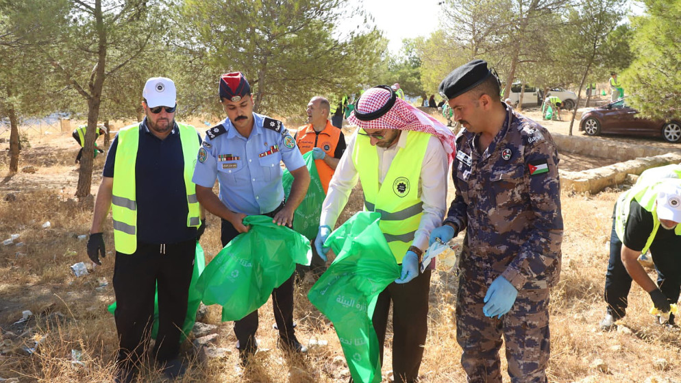 وزارة الاوقاف تطلق حملة تطوعية كبرى لنظافة محمية ضانا